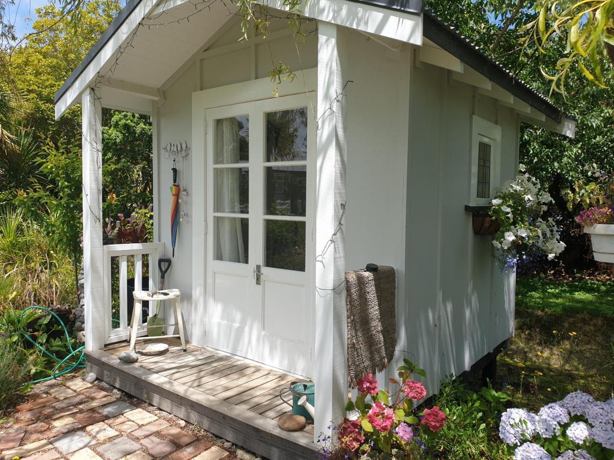 Cabins On Tudor Bed & Breakfast Motueka Extérieur photo